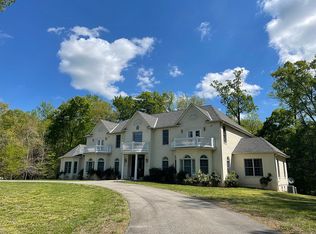 8070 Apple Grove Ct, La Plata, MD 20646