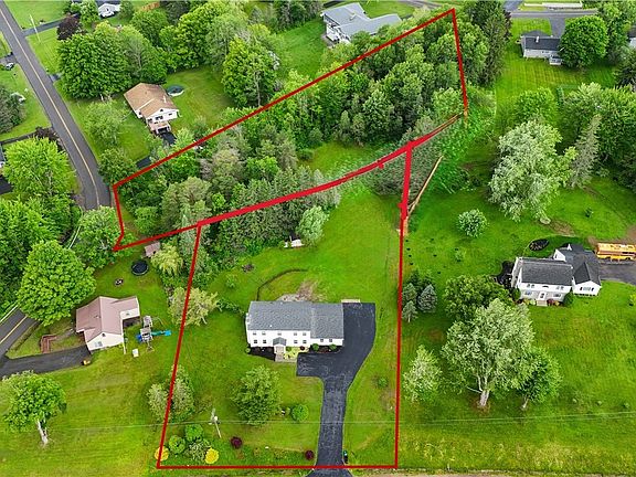 3rd image of 6349 Trenton Rd