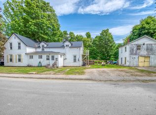 5 Palmer St, Gorham, NH 03581