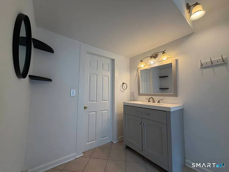9 Forest Ave — Photo 12