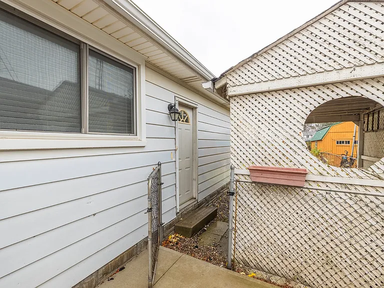 5612 Heritage Dr — Photo 12
