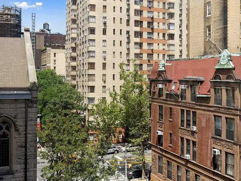2373 Broadway #529 — Photo 4