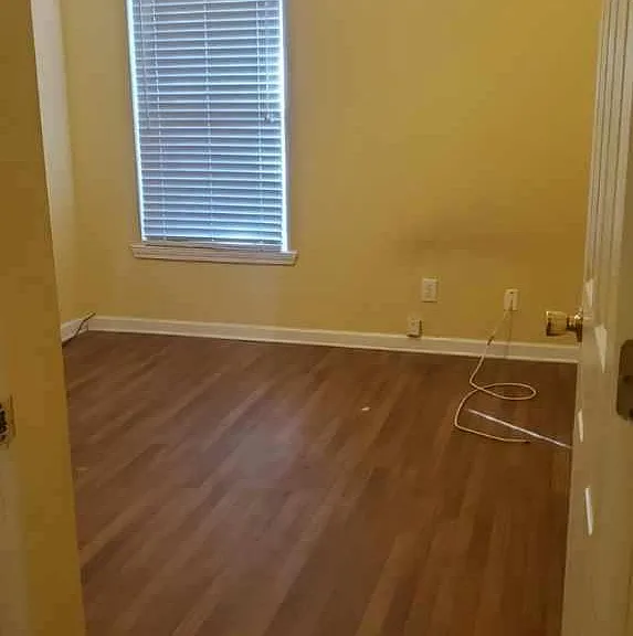 4939 Nesbit Ave — Photo 7