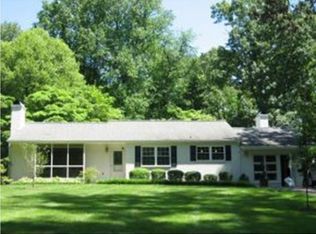 908 NE Woodland Ave, Johnson City, TN 37601