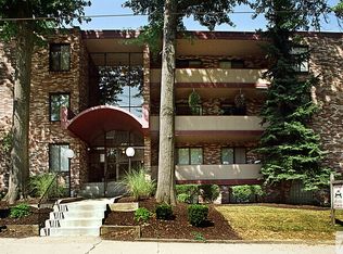 6315 5th Ave APT 205, Pittsburgh, PA