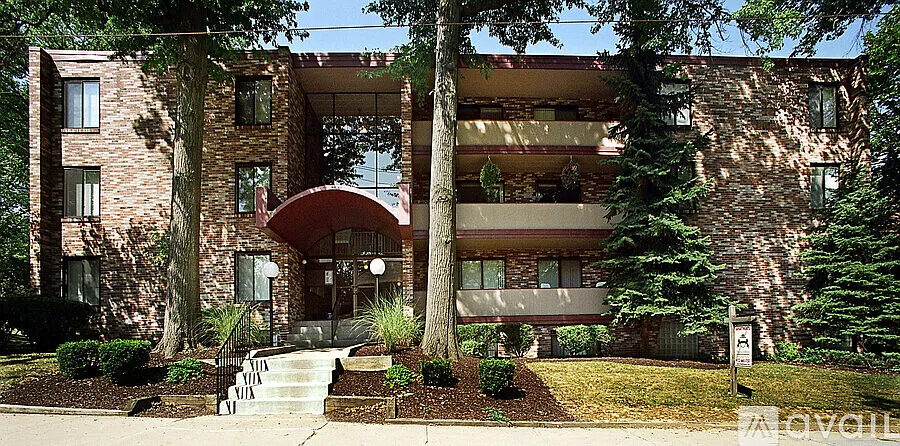 6315 5th Ave APT 303 photo 1
