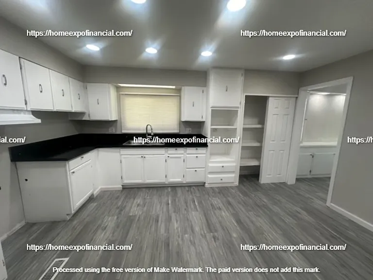 978 Bettina Way — Photo 19