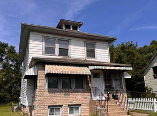 564 Carolina St, Gary, IN 46402
