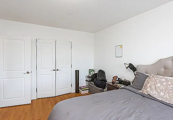 5th image of 18-10 27th Ave #4