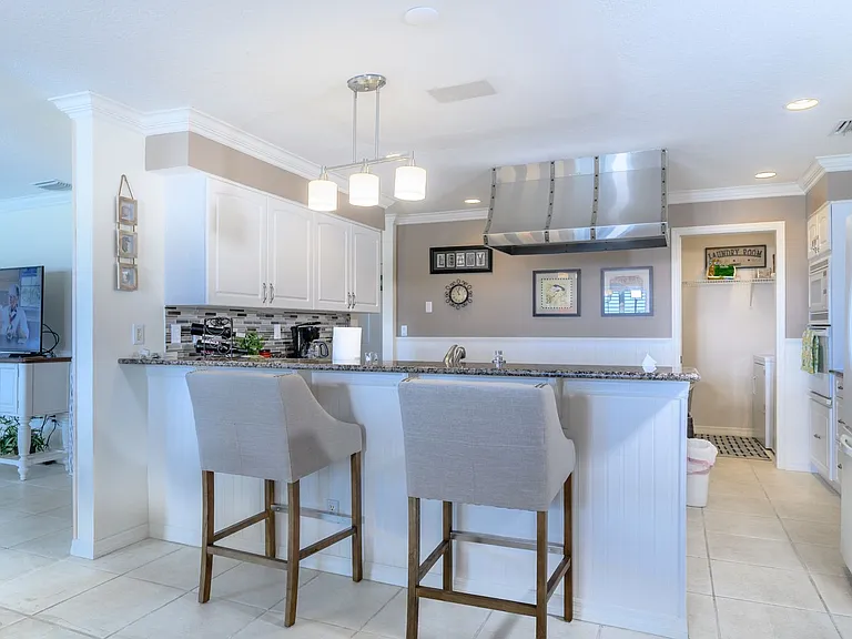 1477 Park Beach Cir #33 — Photo 25