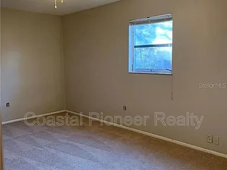 4263 Deltona Blvd — Photo 13