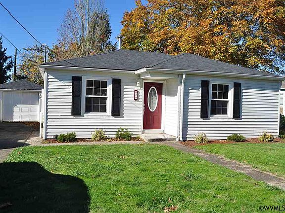 4th image of 928 Waverly Dr SE