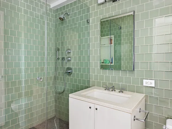 45 East End Avenue image 9 of 13