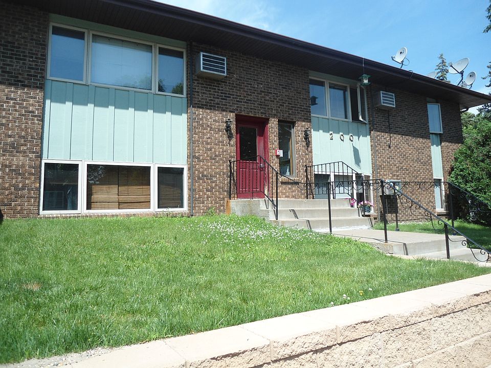 6 unit apartment
