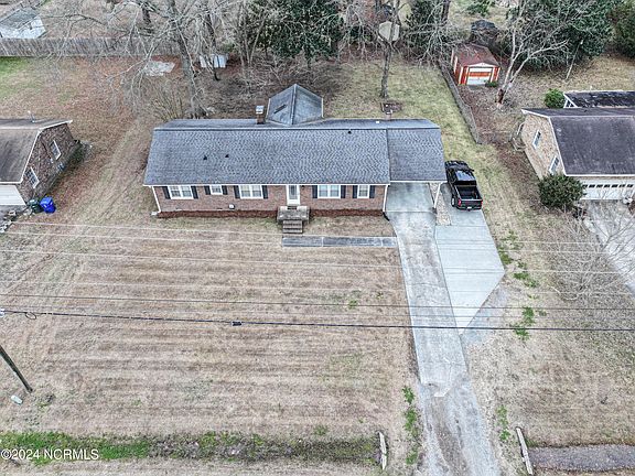 2nd image of 2924 E Fourteenth Street