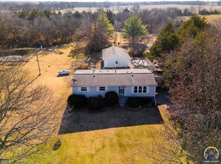 7055 E 125th St, Overbrook, KS 66524