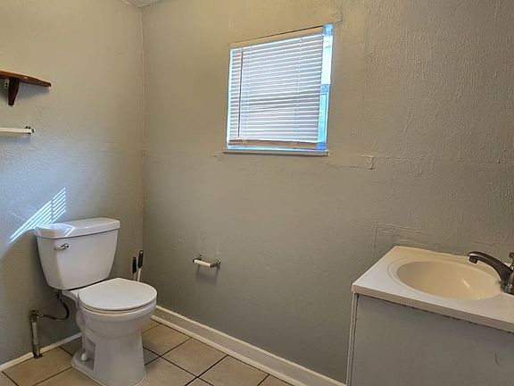 5th image of 2906 N Massachusetts Ave