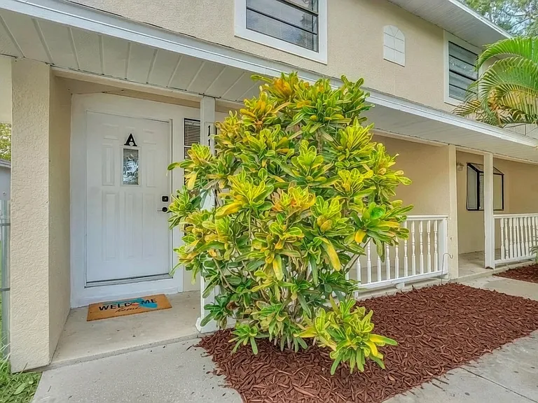 118 Michelle Ln #A — Photo 2