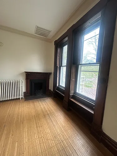 757 East Ave Photo 1