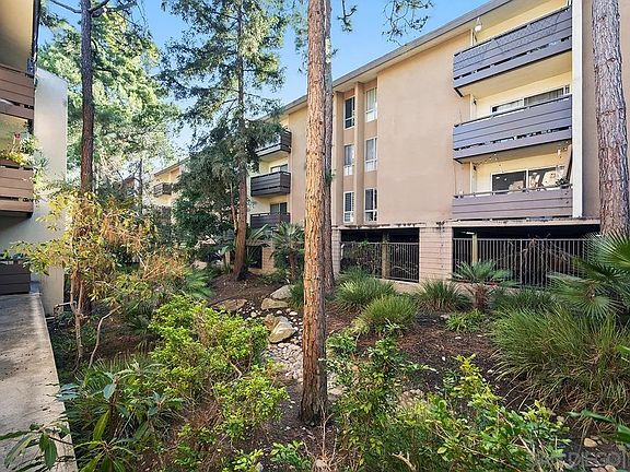 5th image of 1615 Hotel Cir S Unit D103