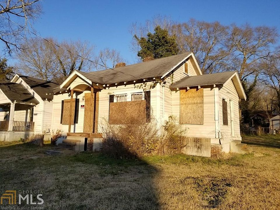 2nd image of 627 Pennington Ave SW