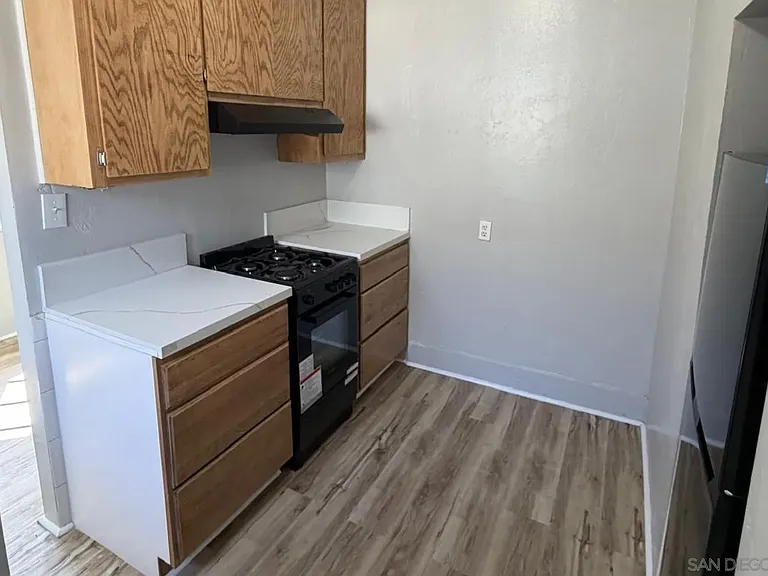 2578 L St #1 — Photo 9
