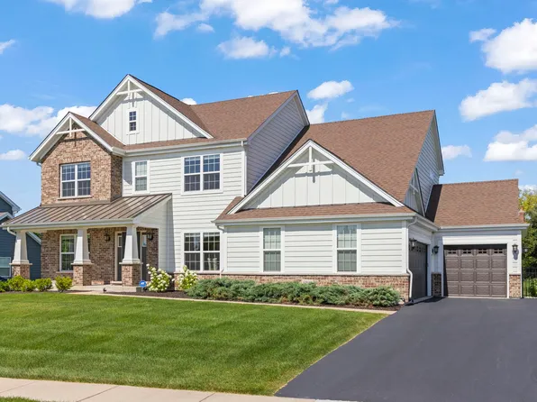 4N430 Norton Glen Blvd, Campton Hills, IL 60175