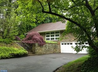 205 Kent Rd, Wyncote, PA 19095