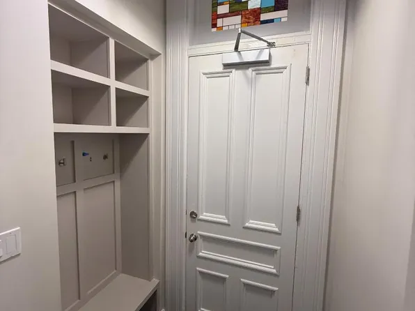 31 Kirk St, Lowell, MA