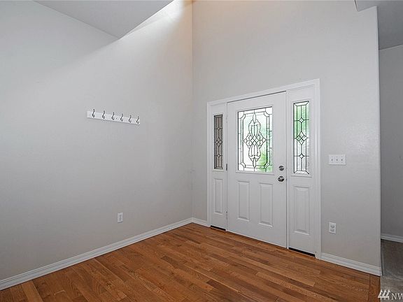 3rd image of 20607 30th Ave W