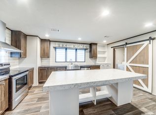 1788 Ridge Wind, Canyon Lake, TX 78133