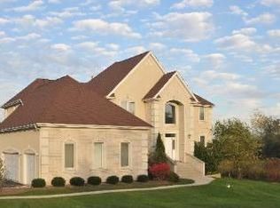 1859 Cardinal Way, Long Grove, IL 60047