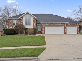 5092 S Clay Ave, Springfield, MO 65810