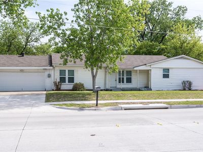 5026 S Country Club Rd, Garland, TX, 75043
