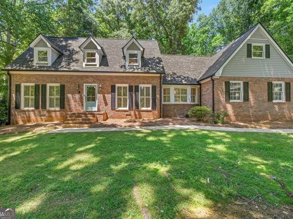 141 Dogwood Trl, Commerce, GA 30529