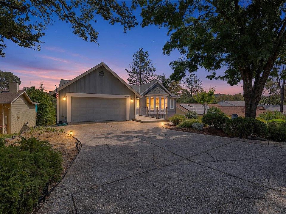 1st image of 18198 Hummingbird Dr