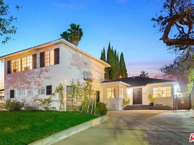 9001 Cresta Dr, Los Angeles, CA, 90035