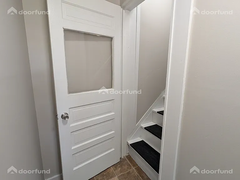 8 Green St #2 — Photo 16