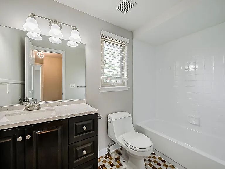 19513 Pollyanna Dr — Photo 40