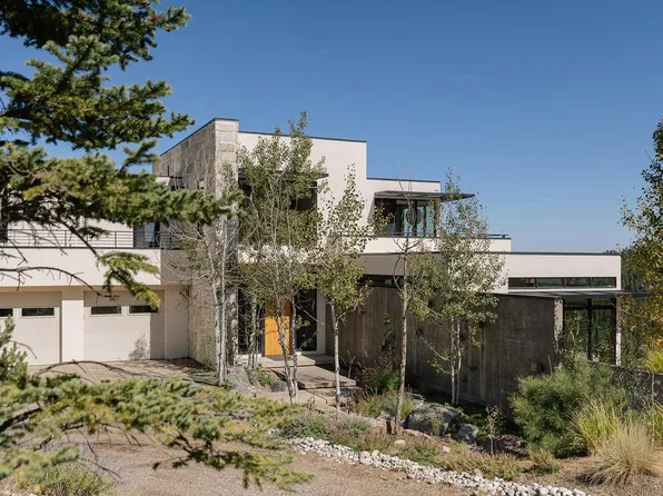 266 Old Whiskey Rd, Nederland, CO 80466