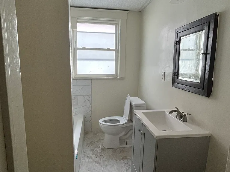 38 Goulding Ave #1 — Photo 6