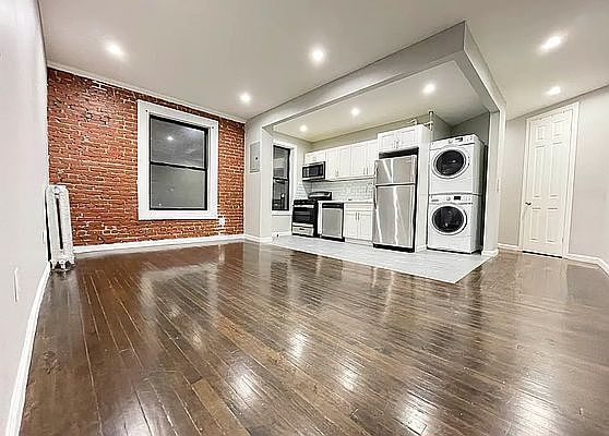 1st image of 2391 Davidson Ave APT 2C
