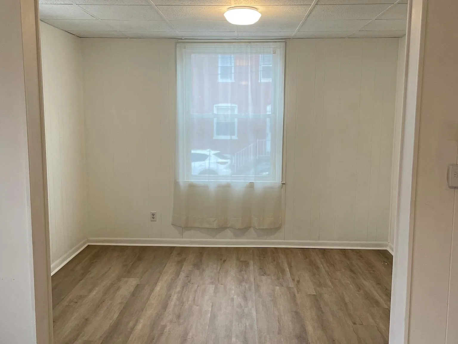 4 bed, $1,895 — Photo 3