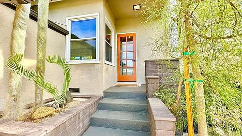1617 Prince St Photo 1