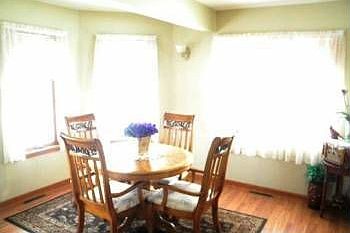 3rd image of 4715 Fawn Lake Dr NE