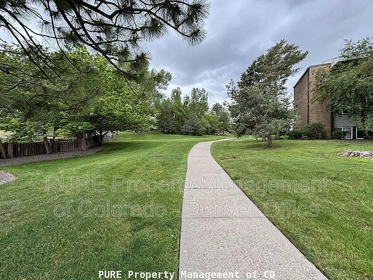 1150 Golden Cir #409 — Photo 20