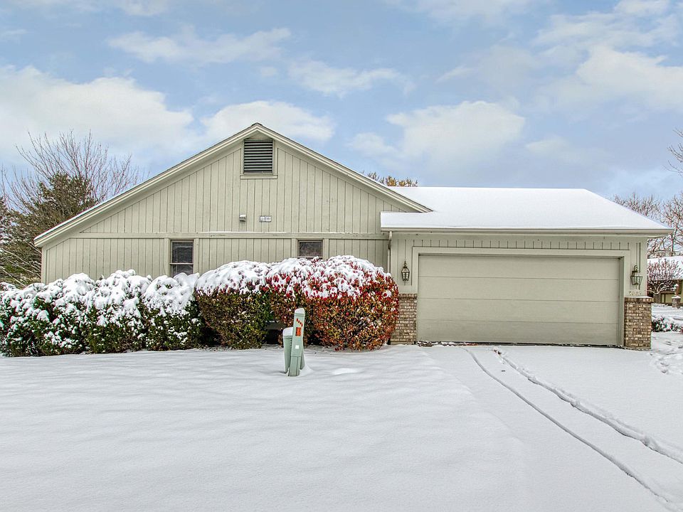 1st image of 3045 Maple Villa Dr SE