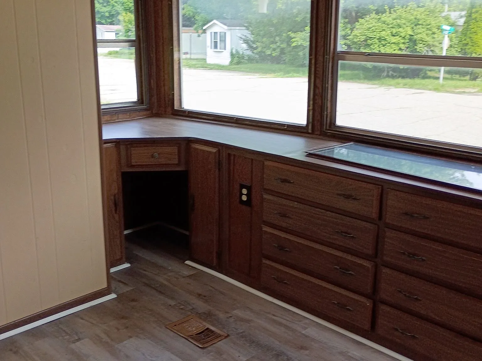 2 bed, 1000 sqft, $850 — Photo 4