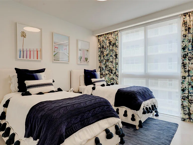 4240 Galt Ocean Dr #1006 — Photo 24