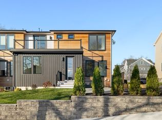 908 Chestnut St, Waban, MA 02468